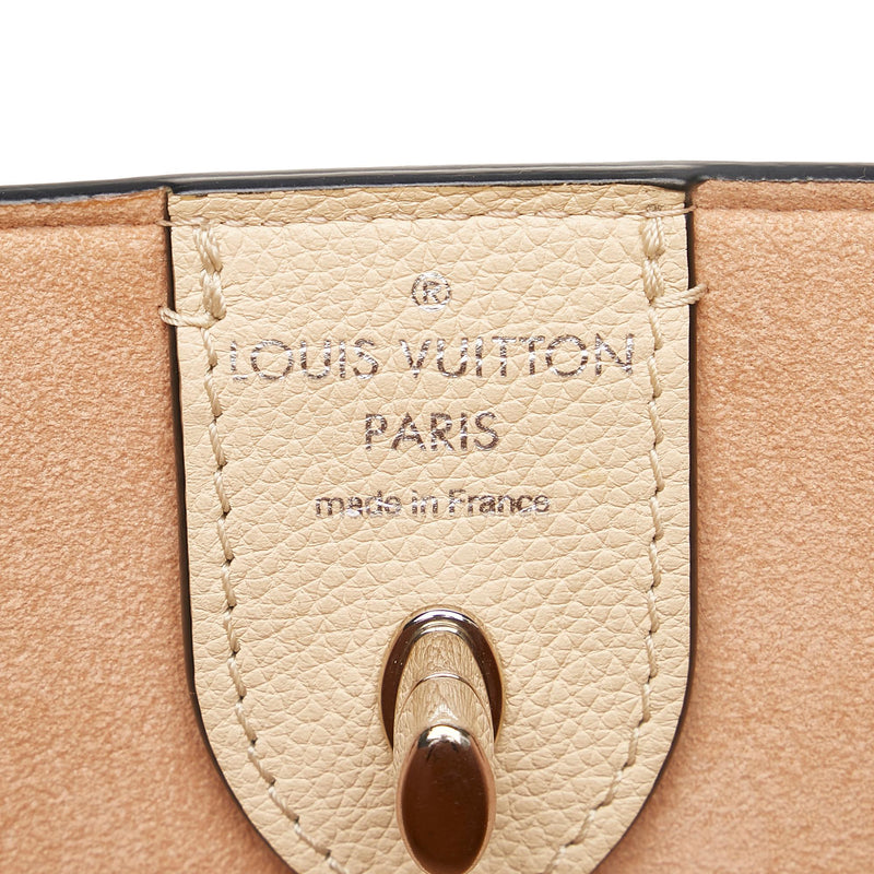 Louis Vuitton Cabas Sac Ambre Pouch (SHG-34246) – LuxeDH