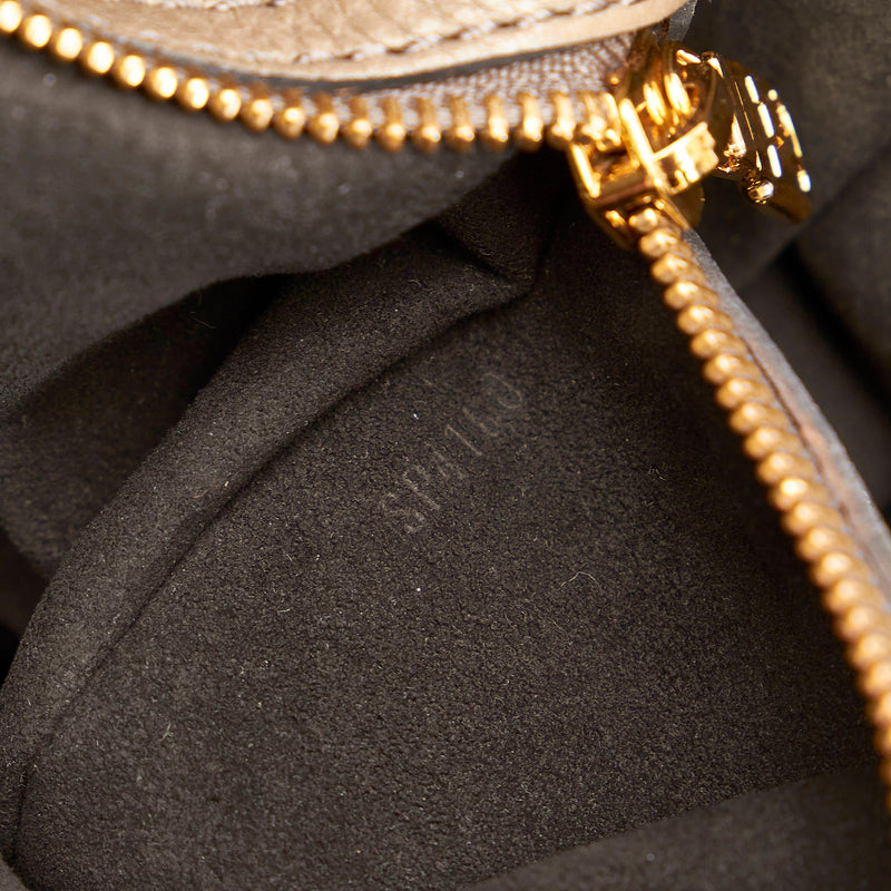 Louis Vuitton Mahina XL Hobo Bag (SHG-30068) – LuxeDH