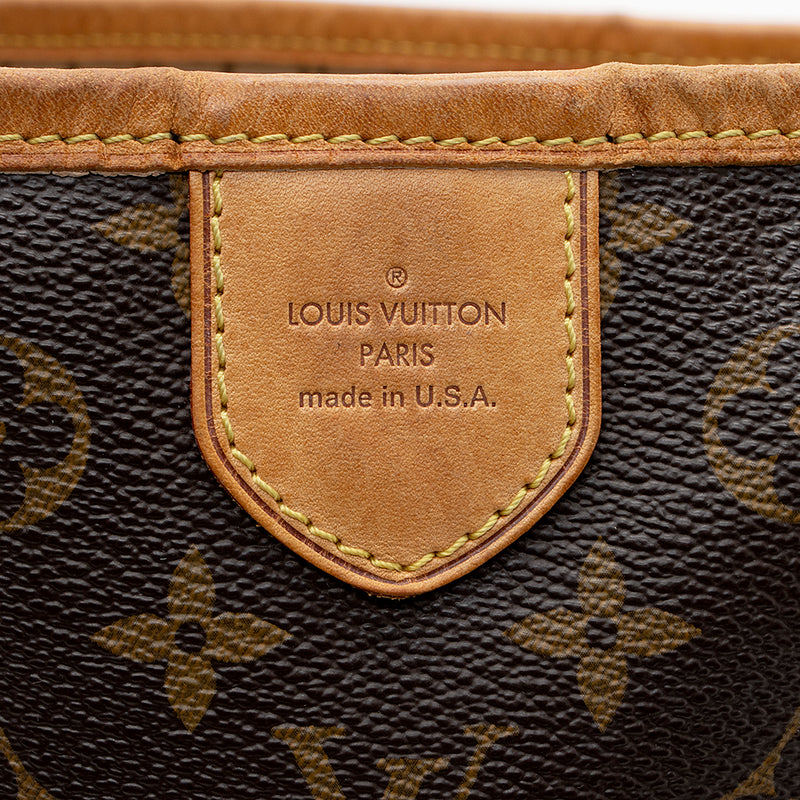 Louis Vuitton Monogram Canvas Delightful MM Shoulder Bag (SHF-21461) –  LuxeDH