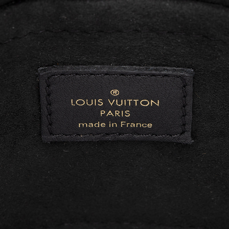 Louis Vuitton Monogram Canvas Love Lock Bag Charm (SHF-17755) – LuxeDH
