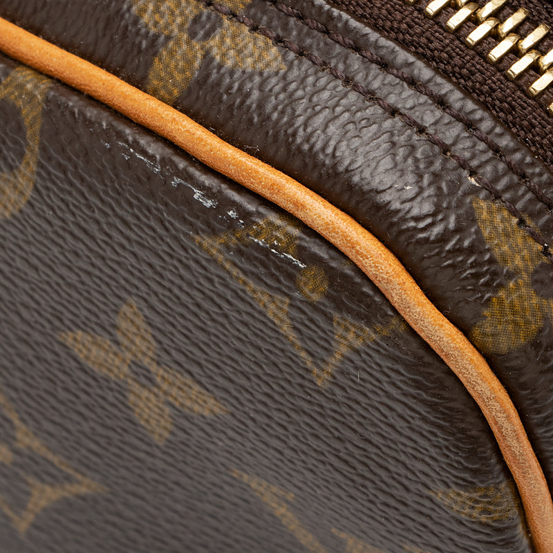 Louis Vuitton Monogram Canvas Nile MM Messenger Bag (SHF-23321) – LuxeDH