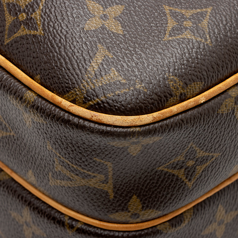 Louis Vuitton Reporter Bag Taiga Leather PM at 1stDibs  louis vuitton taiga  reporter bag, reporter bag mens, lv taiga bag