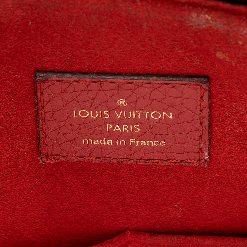 Louis Vuitton Monogram Retiro NM (SHG-AgUByx) – LuxeDH