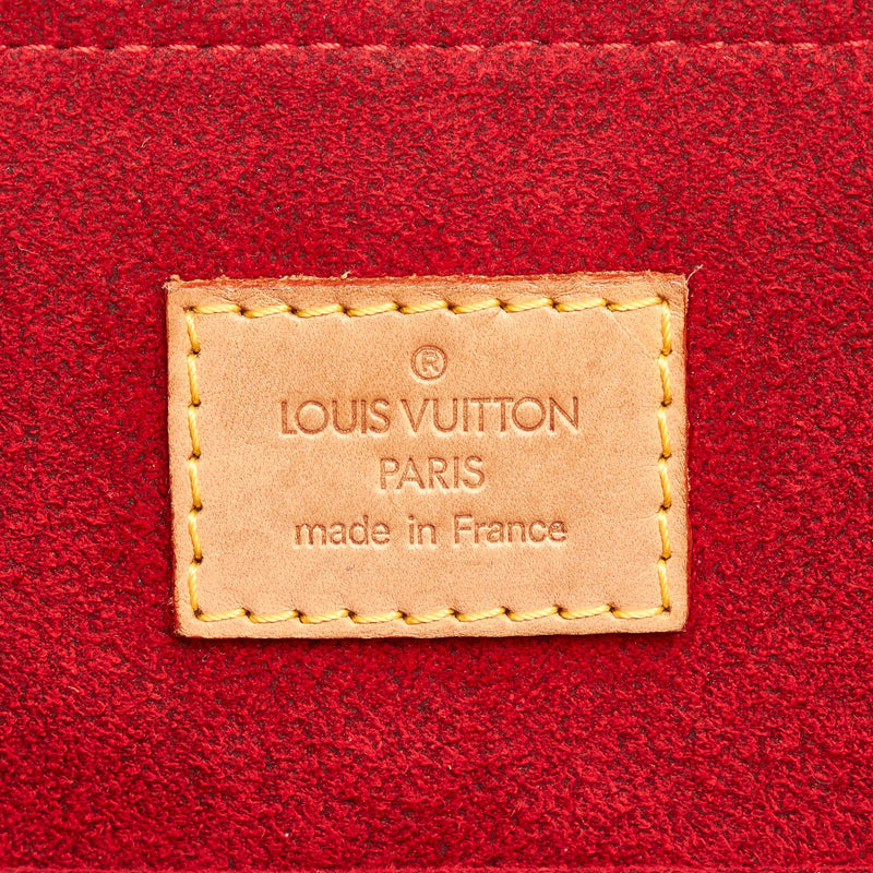 Louis Vuitton Monogram Coussin GM (SHG-CbguRQ) – LuxeDH