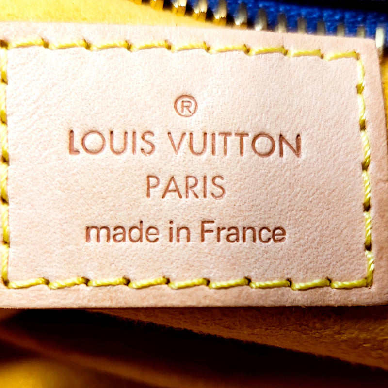 Louis Vuitton Blue Monogram Denim Neo Cabby MM Leather Cloth ref.975988 -  Joli Closet