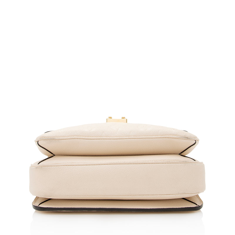 Louis Vuitton Pochette Métis Monogram Canvas Shoulder Bag