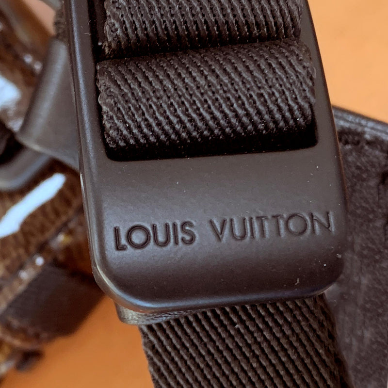 Louis Vuitton Monogram Glaze Messenger PM (SHG-37006)