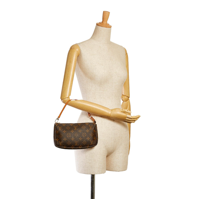 Louis Vuitton Pochette Shoulder bag 372768