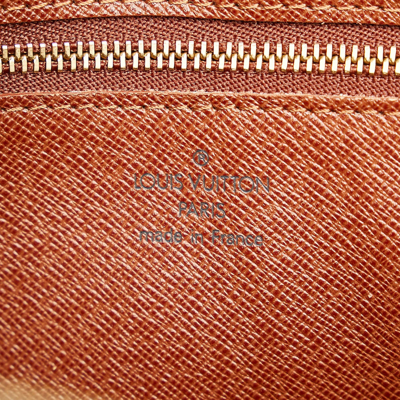 Louis Vuitton Monogram Trocadero 30 (SHG-31794) – LuxeDH