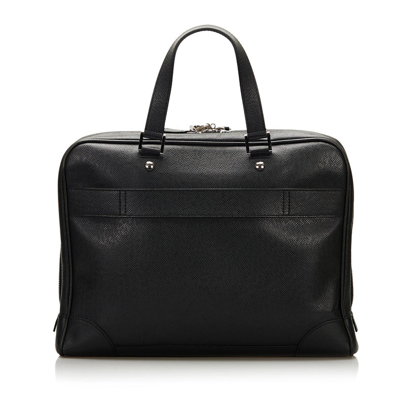 Lot 253 - A Louis Vuitton Igor Taiga leather briefcase