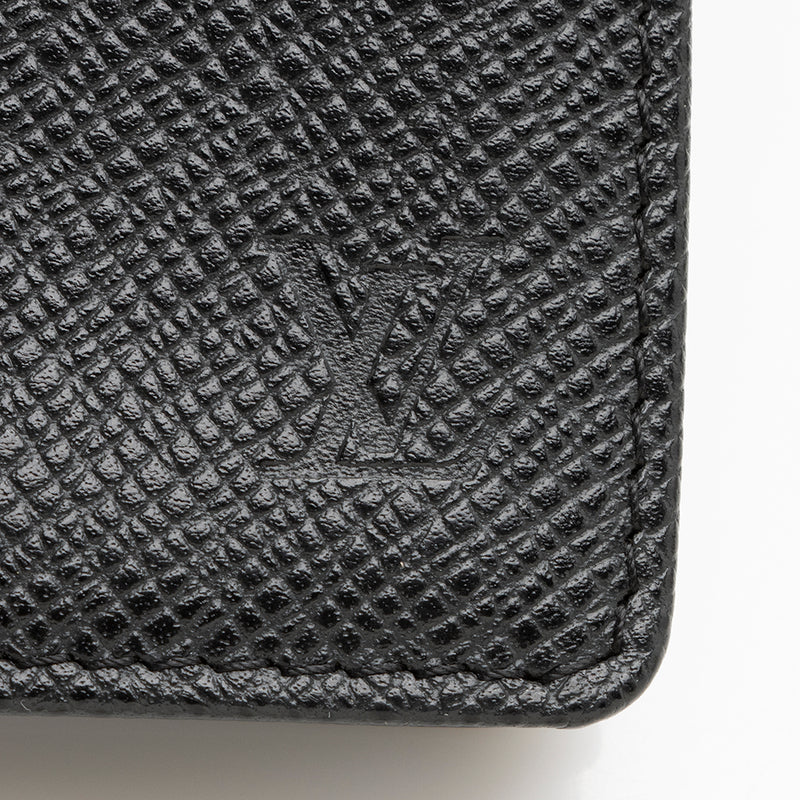Authentic Louis Vuitton Taiga Valeurs Leather Long Wallet ! ! !