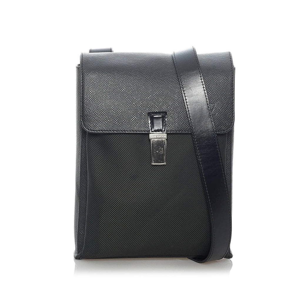 Louis Vuitton Vintage - Taiga Kaluga Clutch Bag - Black - Taiga