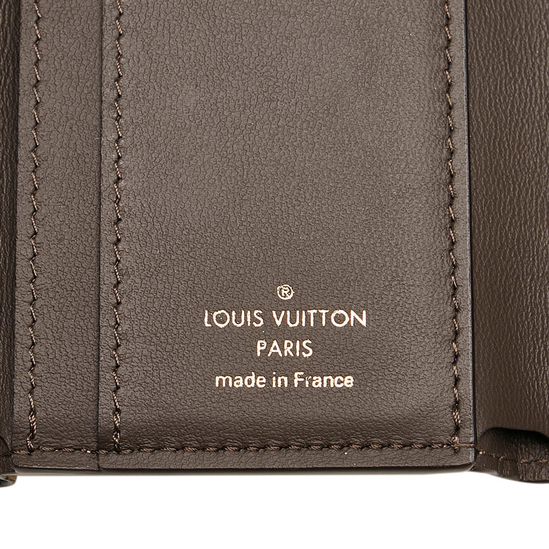 Louis Vuitton Capucines Compact Wallet Rose Jasmine Taurillon