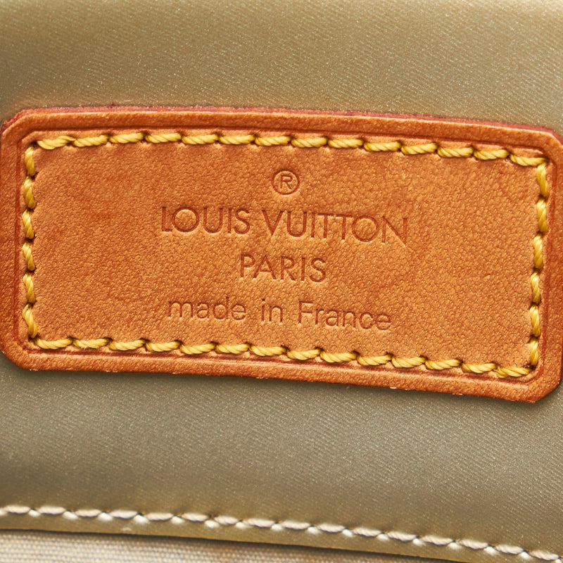 Louis Vuitton Vernis Reade MM (SHG-37701) – LuxeDH