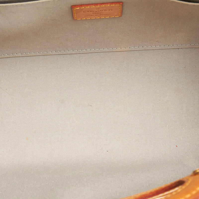 Louis Vuitton Monogram Vernis Roxbury Drive (SHG-f3S2wr) – LuxeDH