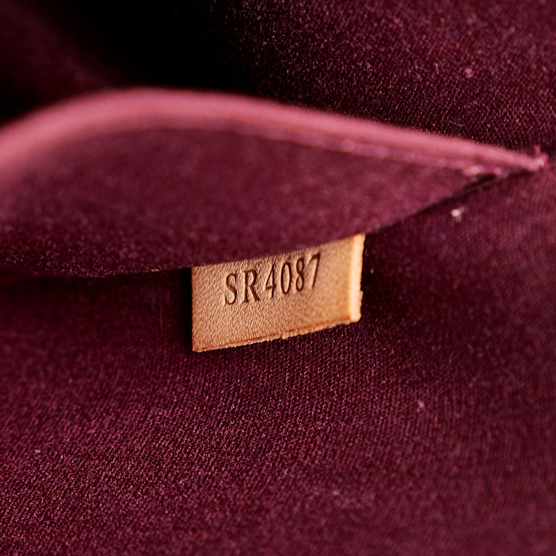 Louis Vuitton Vernis Miroir (SHG-36751) – LuxeDH