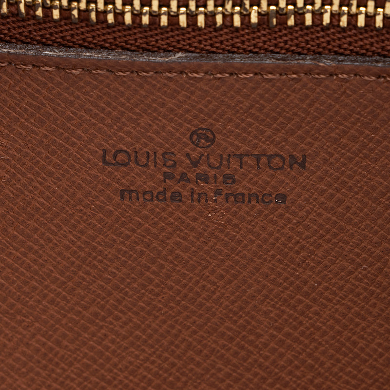 Comparing Vintage Louis Vuitton Marly Dragonne Clutch GM vs. PM