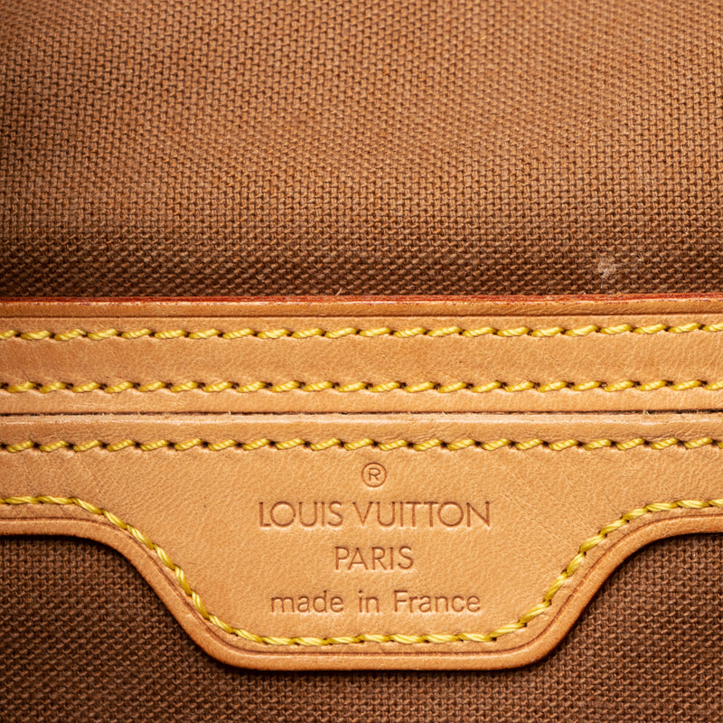 Louis Vuitton Vintage Monogram Canvas Montsouris GM Backpack (SHF-dGo5 –  LuxeDH