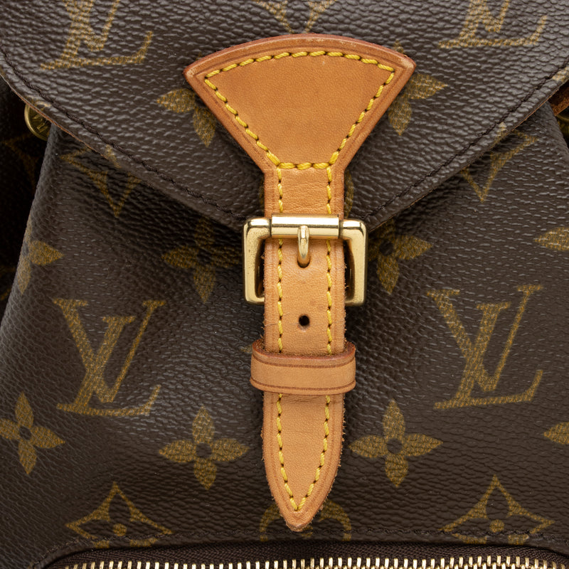 Louis Vuitton Vintage Monogram Canvas Montsouris PM Backpack (SHF-2375 –  LuxeDH