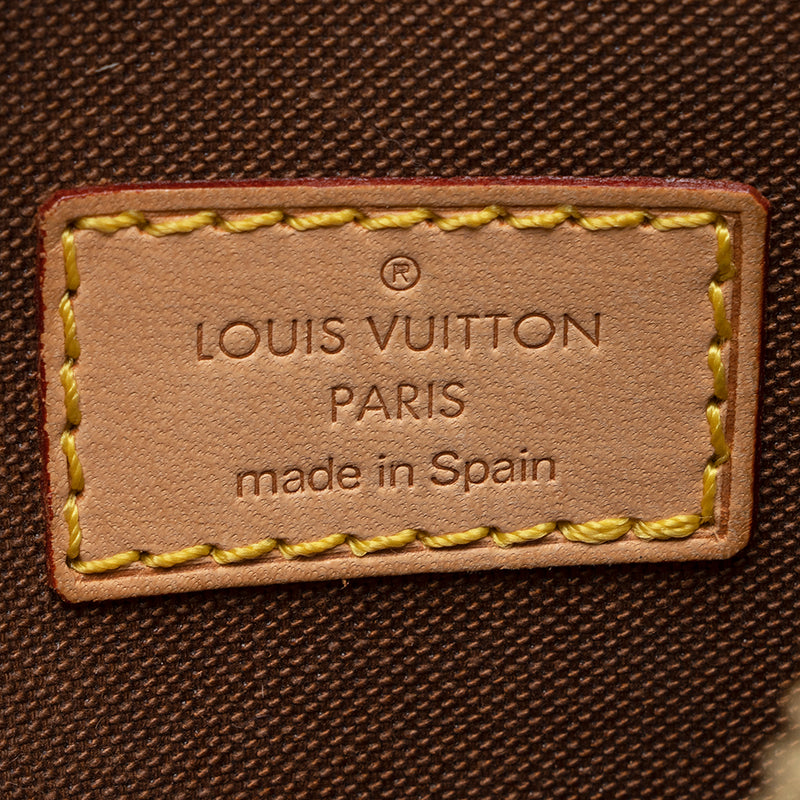 Louis Vuitton Vintage Monogram Canvas Pochette Gange Sling Bag (SHF-20873)