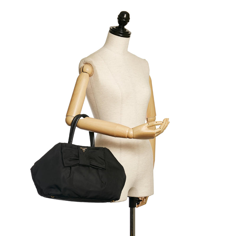Prada Fiocco Bow Tessuto Crossbody Bag (SHG-29474) – LuxeDH