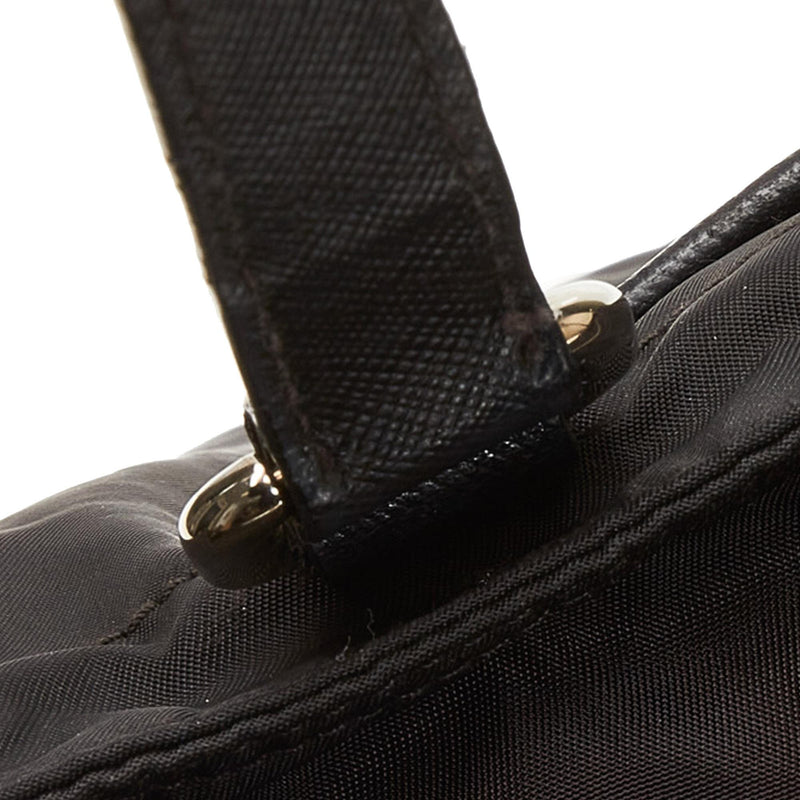 Prada Tessuto Shoulder Bag (SHG-h3RT4n) – LuxeDH